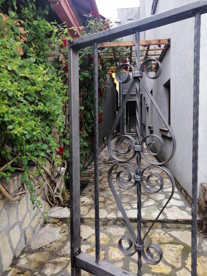 מלון בלגרד Nest מראה חיצוני תמונה